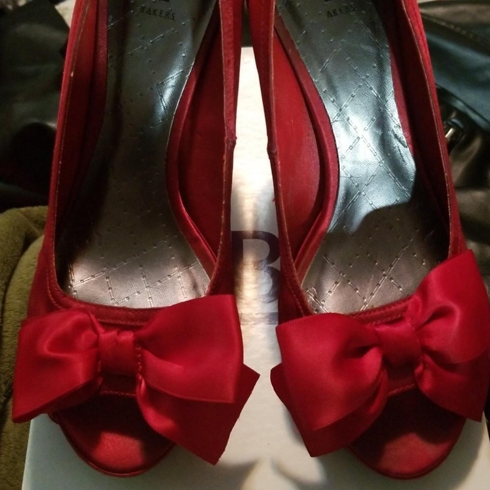 RED SATIN STILLETOES